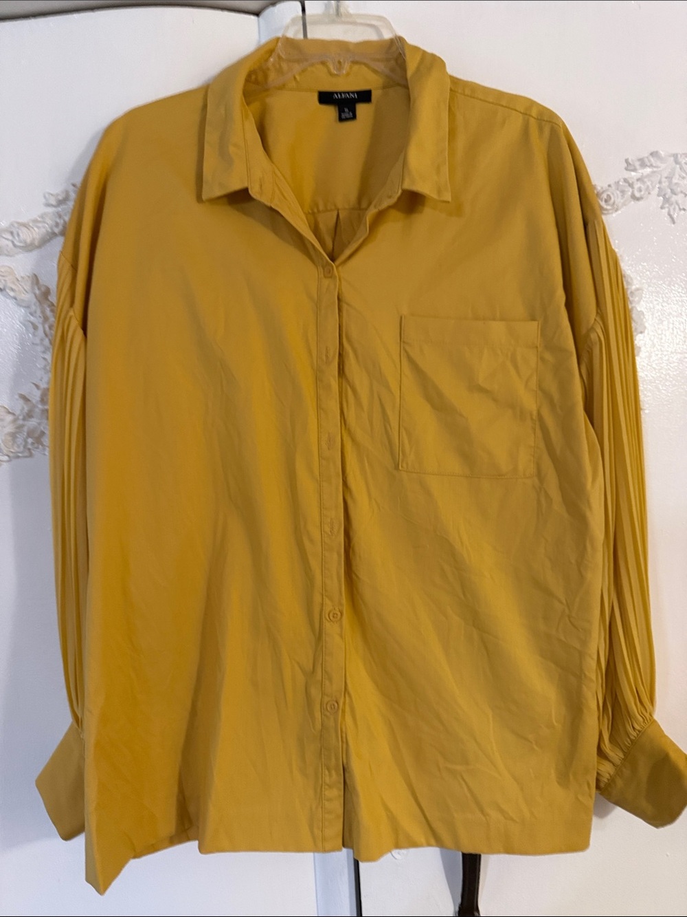 Alfani Mustard Yellow Button-Down Women's Shirt w Pleated Sleeves.